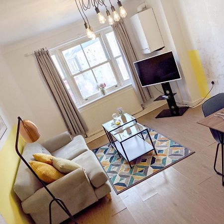 Koala & Tree - Renovated 2 Bed Apartment In City Centre - Short Lets & Serviced Accommodation Cambridge Экстерьер фото